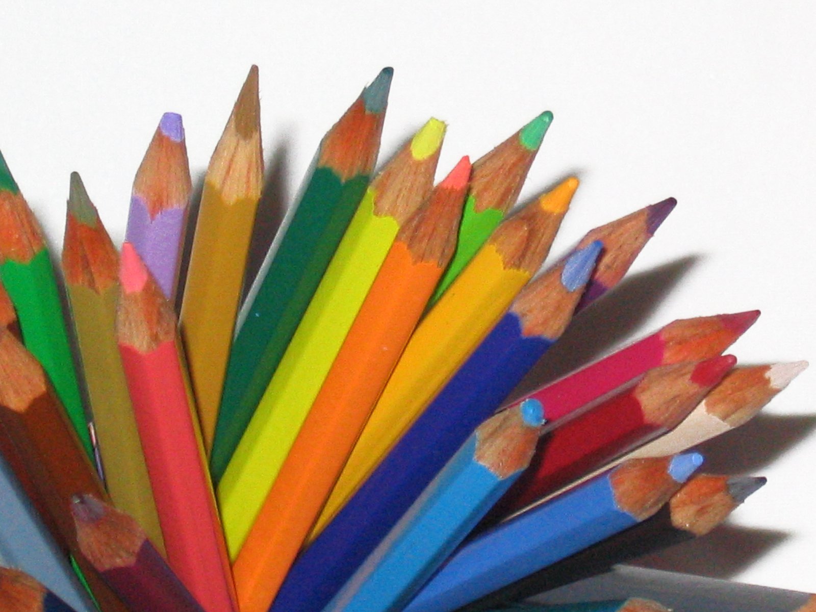 wordpress.colorful-pencil-1424628